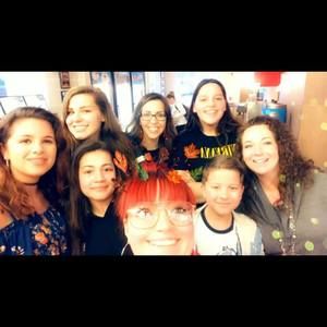 Meet your Posher, Felicia